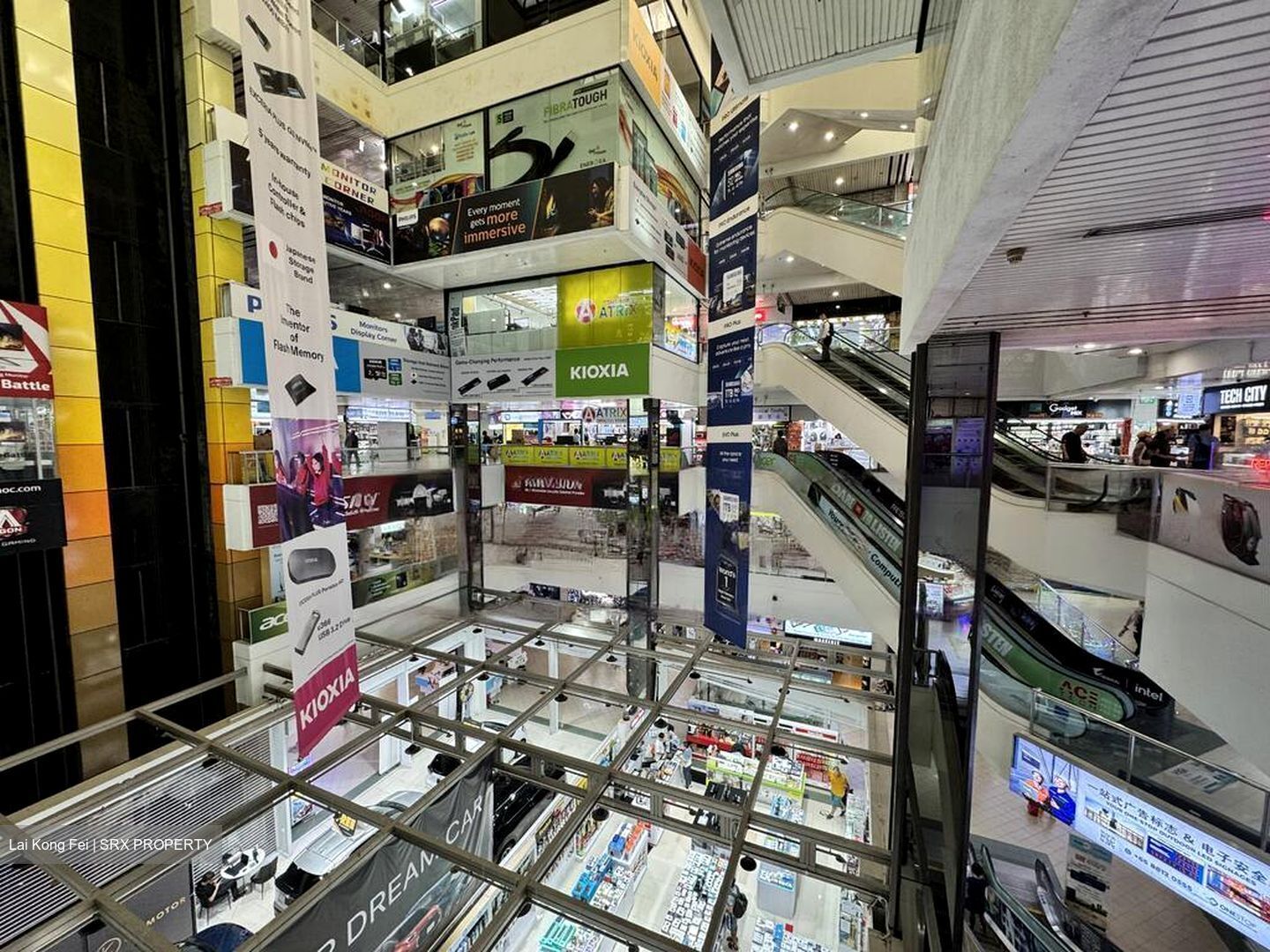 Sim Lim Square (D7), Shop House #453416271